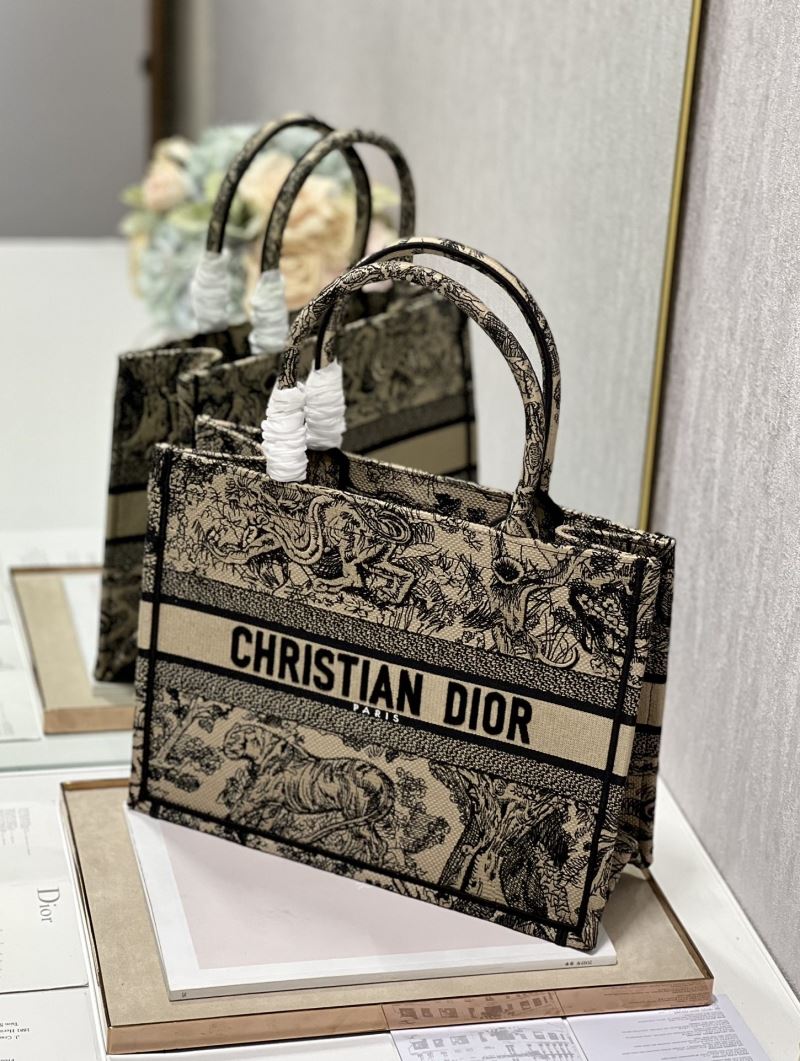 Christian Dior Shopping Bags